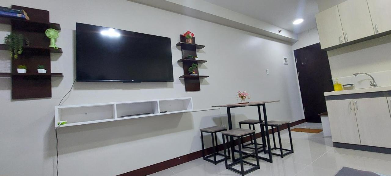 Dracarys Place 2 Condo With Balcony Unlimited Wifi Lapulapu City View Exterior photo