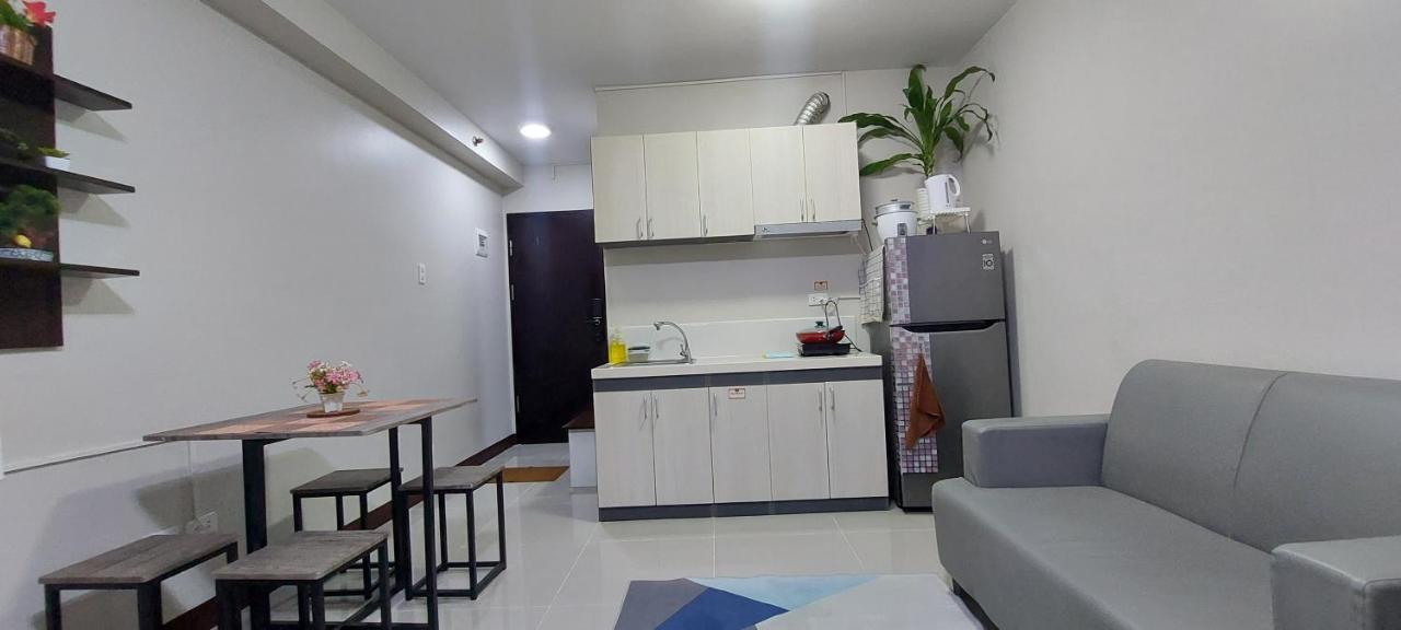 Dracarys Place 2 Condo With Balcony Unlimited Wifi Lapulapu City View Exterior photo