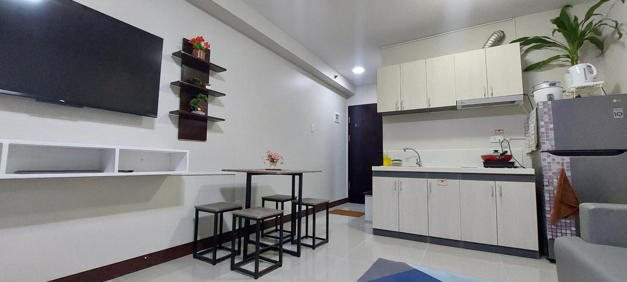 Dracarys Place 2 Condo With Balcony Unlimited Wifi Lapulapu City View Exterior photo